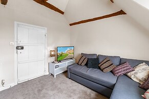 Ecton House
