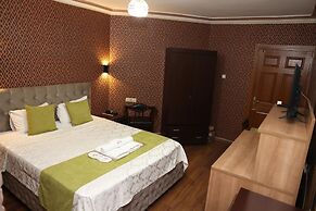 Adana Saray Hotel