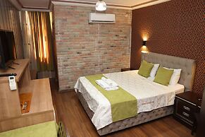 Adana Saray Hotel
