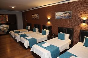 Adana Saray Hotel