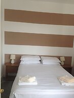 The Glastonbury Hotel