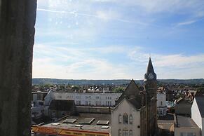 The Glastonbury Hotel