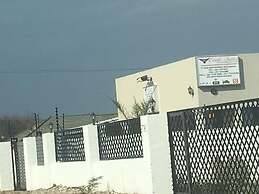 Eagle Suites Guest House