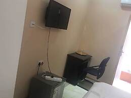 Eagle Suites Guest House