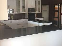 Eagle Suites Guest House