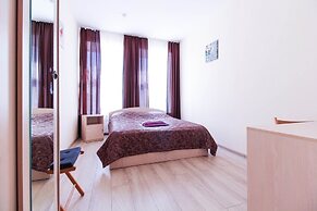 SuperHostel on Nevsky 130