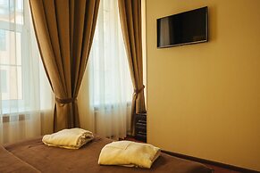 Adagio on Isaak square