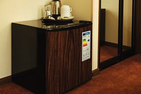 Adagio on Isaak square