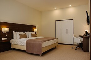 Adagio on Isaak square