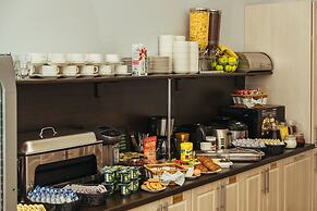 Adagio on Isaak square