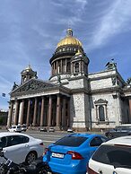 Adagio on Isaak square