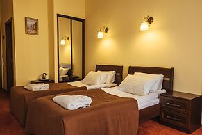 Adagio on Isaak square