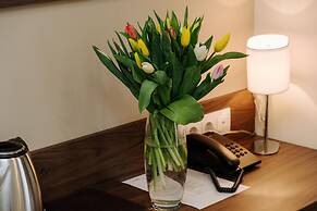 Adagio on Isaak square