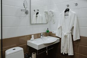 Adagio on Isaak square