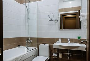 Adagio on Isaak square