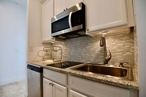 Fountain Bay Resort & Marina