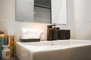 Pierce Boutique Apartments