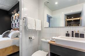 Pierce Boutique Apartments