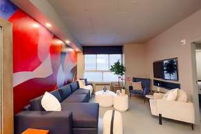 Pierce Boutique Apartments