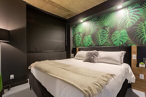 Pierce Boutique Apartments