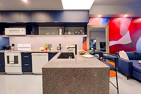 Pierce Boutique Apartments