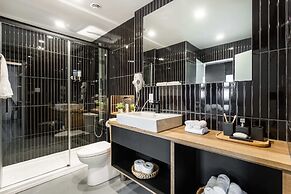 Pierce Boutique Apartments