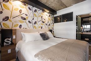 Pierce Boutique Apartments