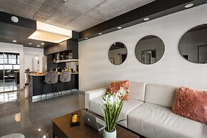 Pierce Boutique Apartments