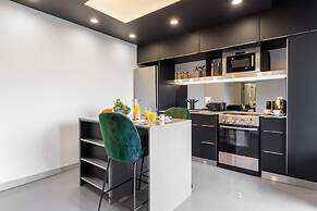 Pierce Boutique Apartments