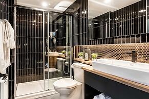 Pierce Boutique Apartments