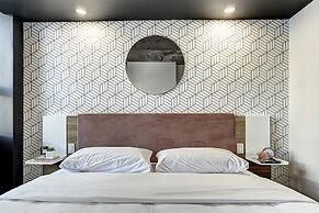 Pierce Boutique Apartments