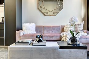 Pierce Boutique Apartments