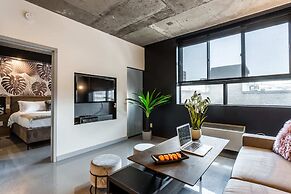 Pierce Boutique Apartments