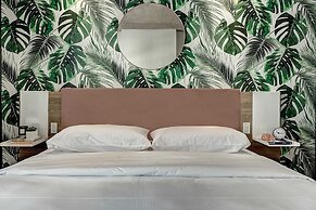 Pierce Boutique Apartments