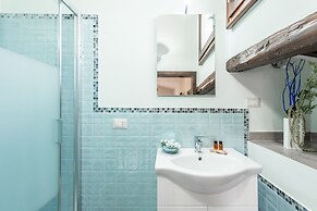 Dreamy Guelfa by Mmega