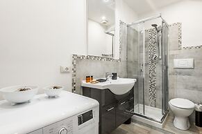 Dreamy Guelfa by Mmega