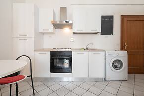 Santa Croce Apartments by Mmega