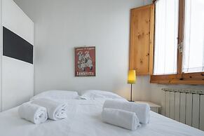 Santa Croce Apartments by Mmega