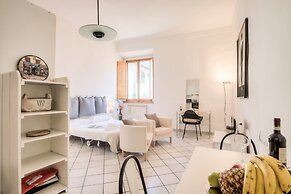 Santa Croce Apartments by Mmega