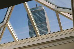 No. 284 Back Bay Hotel, Sonder by Marriott Bonvoy