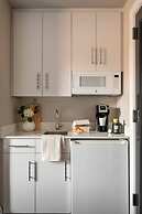 No. 284 Back Bay Hotel, Sonder by Marriott Bonvoy