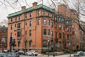 No. 284 Back Bay Hotel, Sonder by Marriott Bonvoy