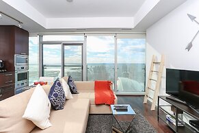 Platinum Suites - Breathtaking CN Tower View