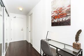 Platinum Suites - Breathtaking CN Tower View