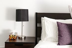 Platinum Suites - Breathtaking CN Tower View