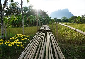 Ban Suan Tawan Chiang Dao