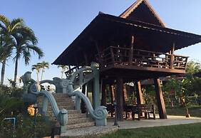 Ban Suan Tawan Chiang Dao