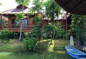 Ban Suan Tawan Chiang Dao