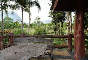 Ban Suan Tawan Chiang Dao