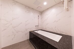 Howard Johnson by Wyndham Incheon Airport